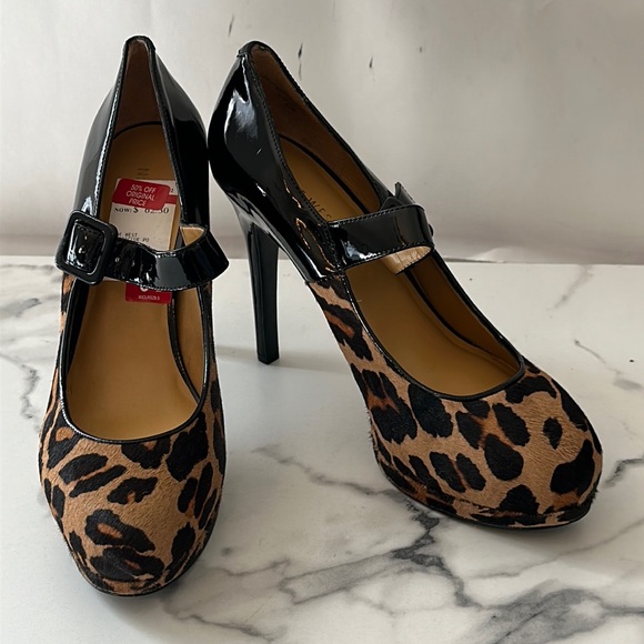 New- Nine West animal print heels - Picture 3 of 16
